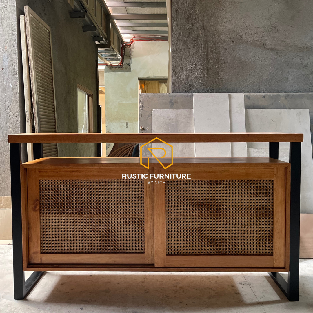 ISABEL SOLIHIYA BUFFET TABLE