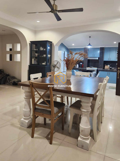 AMELIA FARMHOUSE-STYLE DINING TABLE