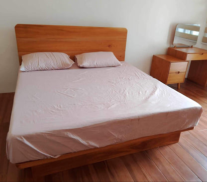 CALEB SOLID FLOATING BED