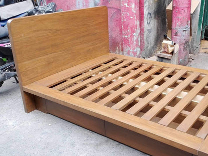 CALEB SOLID FLOATING BED
