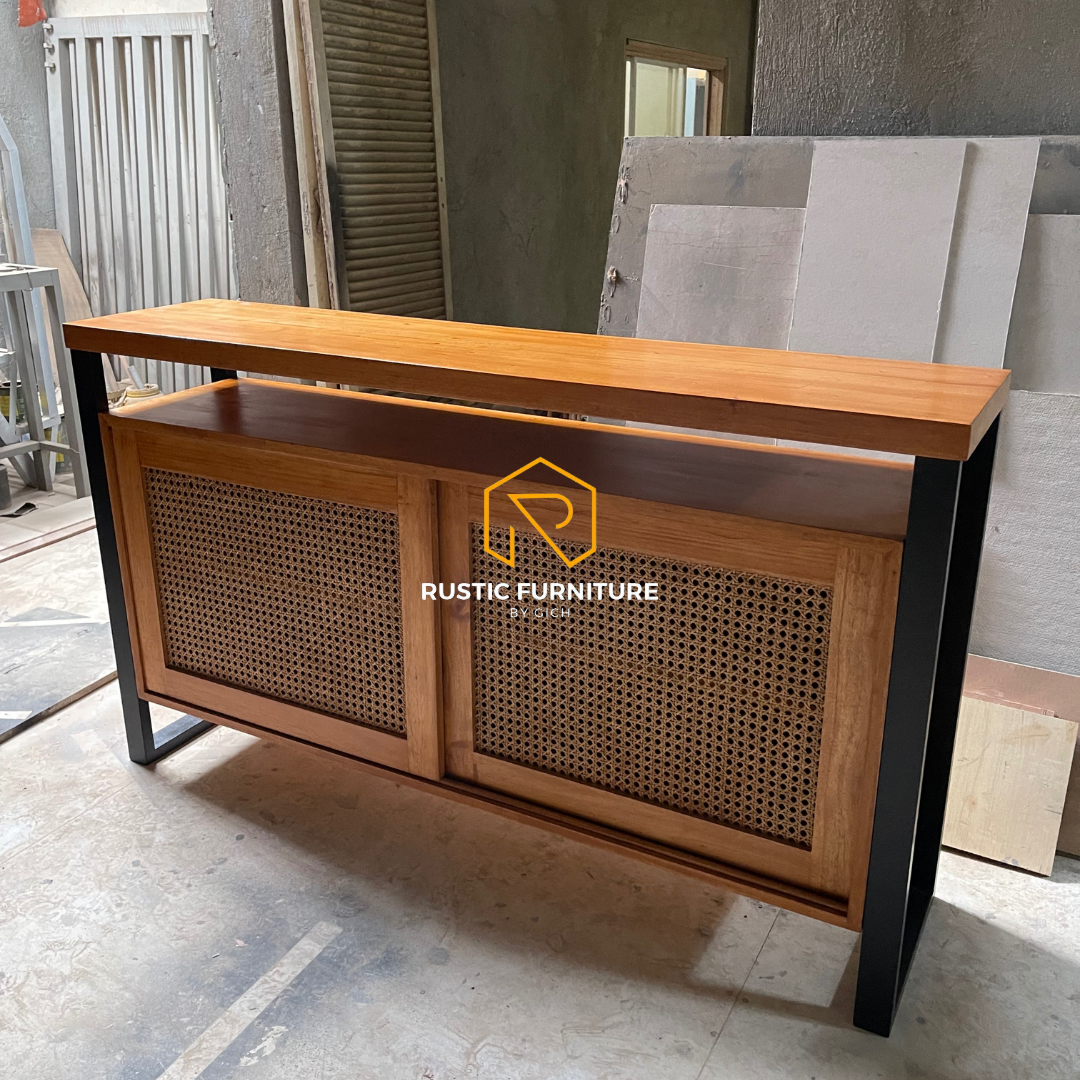 ISABEL SOLIHIYA BUFFET TABLE