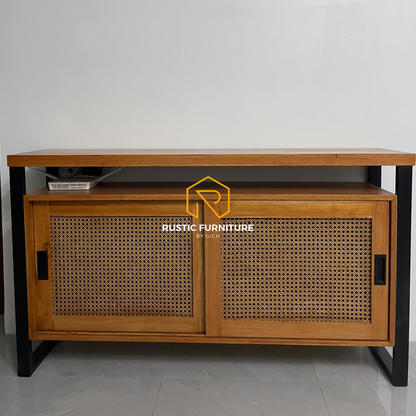 ISABEL SOLIHIYA BUFFET TABLE
