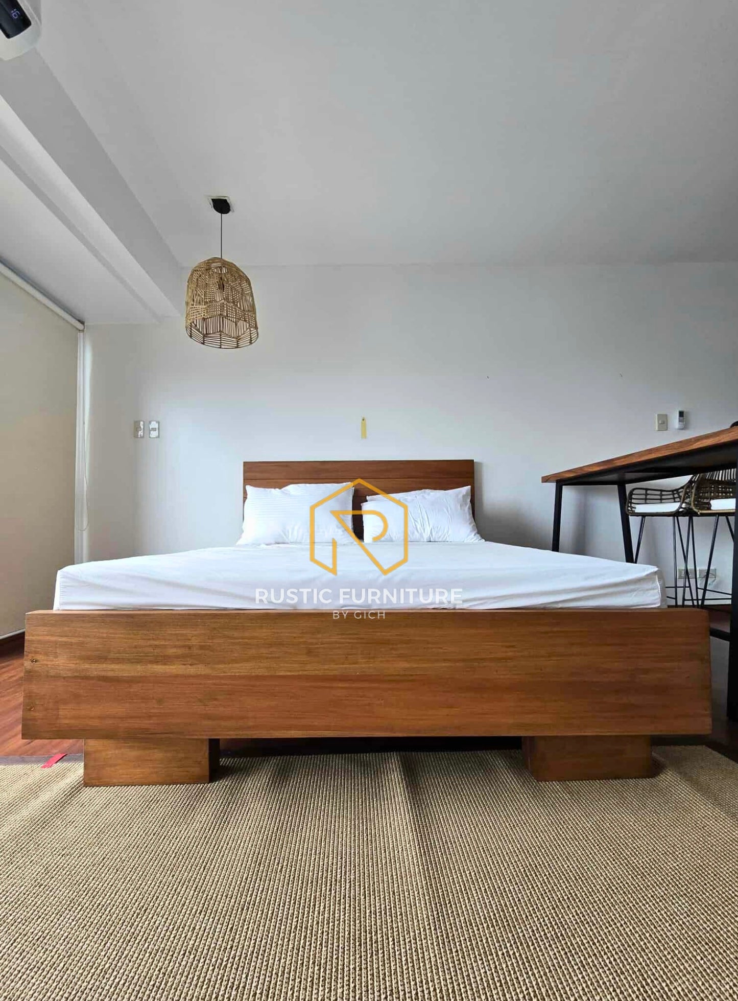 SPENCER SOLID BED